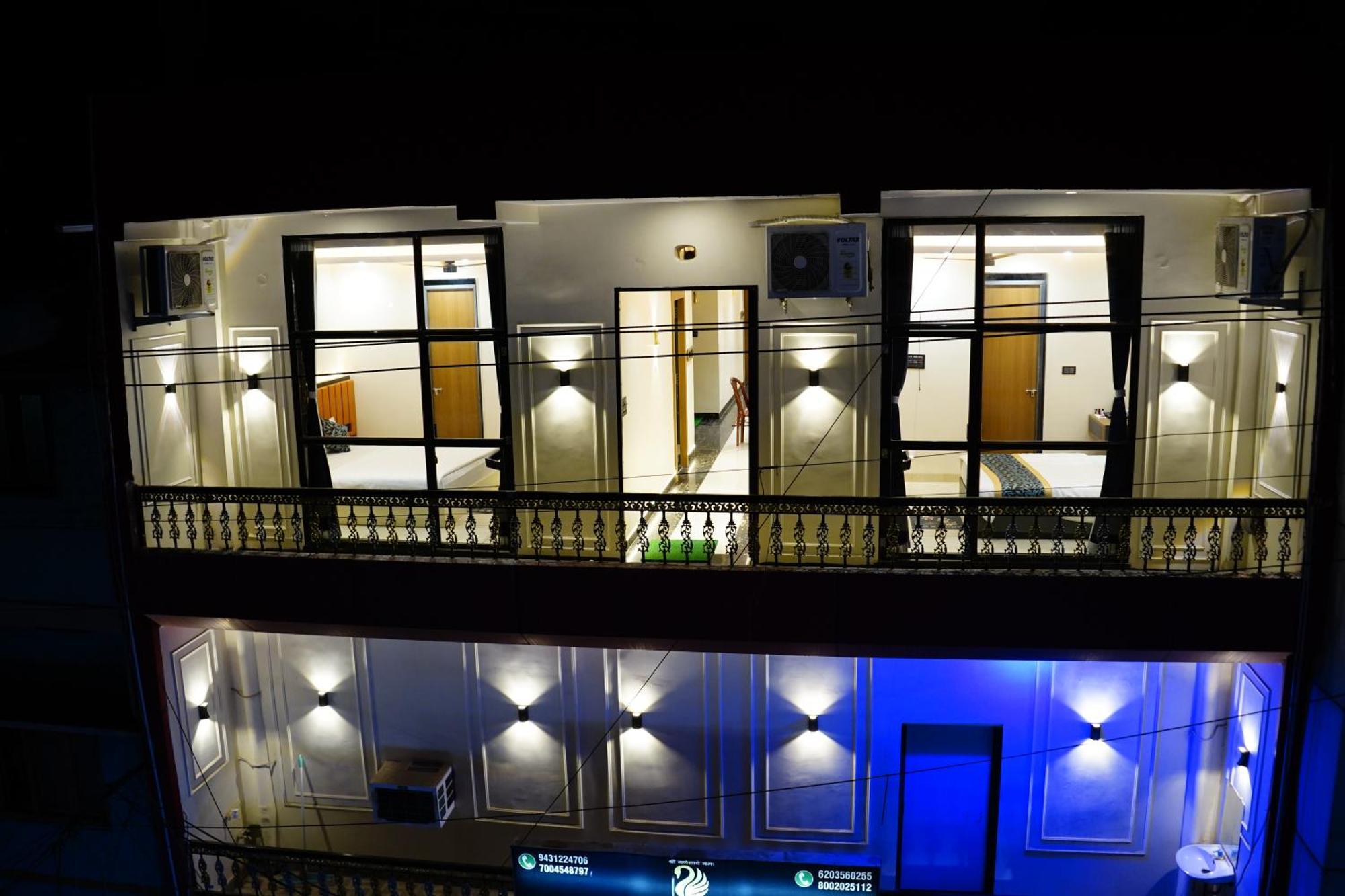 גאיה Hotel Shakuntla Palace - 400 Meters Away From Vishnu Pad Temple 7 Mins Walk מראה חיצוני תמונה